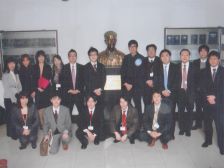 2010年3月22日，张平会见日本青年访问团